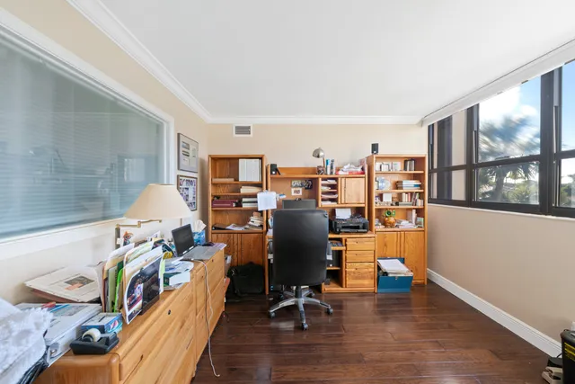 $375,000 | 800 Jeffery Street, Unit 303, Boca Raton, FL 33487