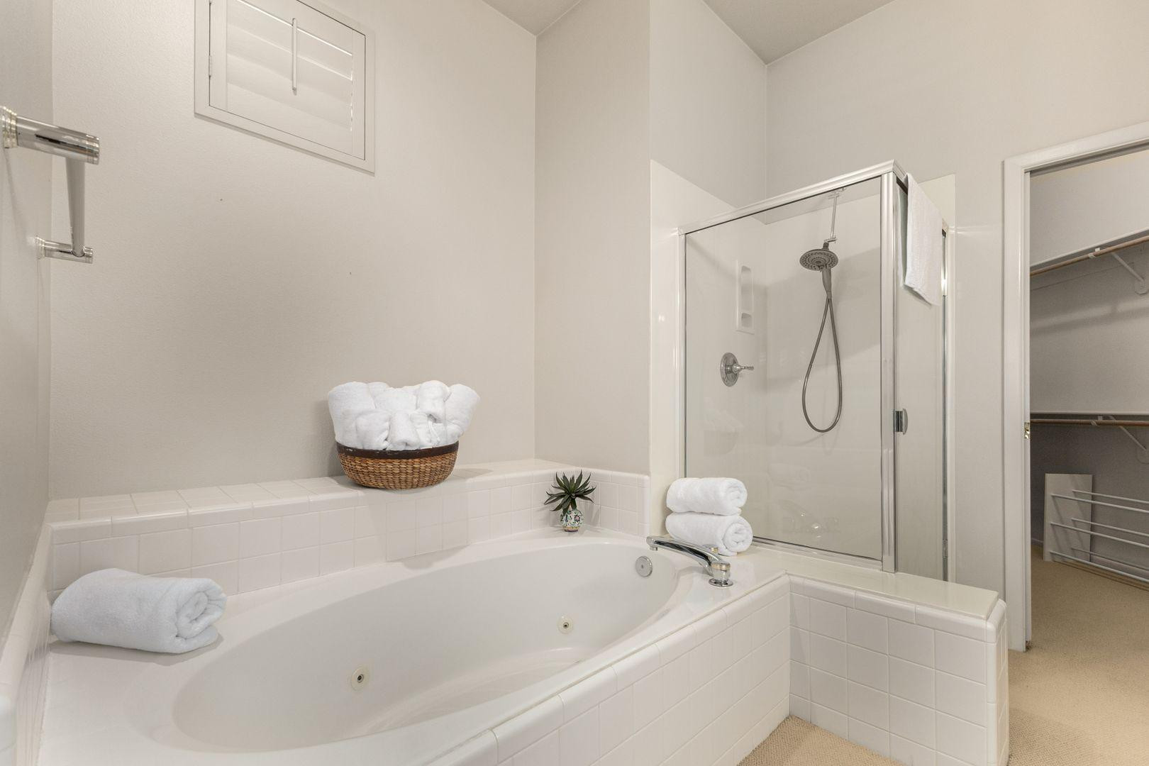 8270 North Hayden Road, Unit 2043 Scottsdale, AZ 85258 - Photo 16 of 34 Photo #17