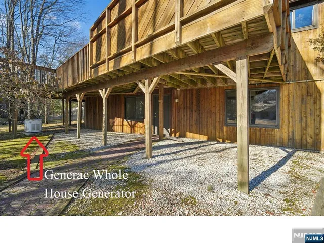 $989,000 | 159 Deer Trail North, Ramsey, NJ 07446