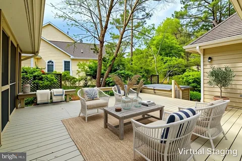 $898,900 | 208 Pond View Drive, Bethany Beach, DE 19930