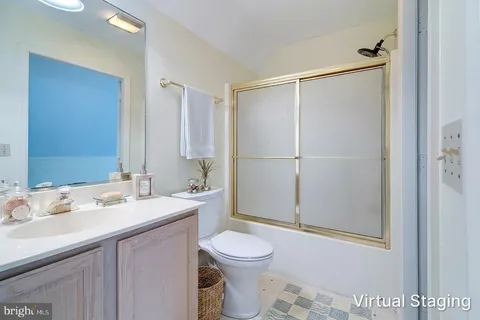 $898,900 | 208 Pond View Drive, Bethany Beach, DE 19930
