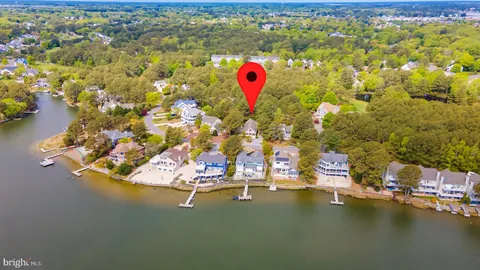 $898,900 | 208 Pond View Drive, Bethany Beach, DE 19930