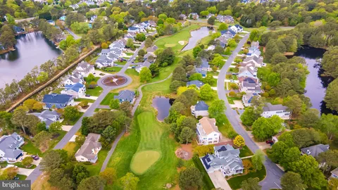 $898,900 | 208 Pond View Drive, Bethany Beach, DE 19930