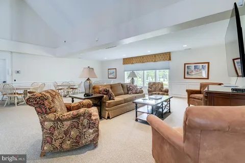 $898,900 | 208 Pond View Drive, Bethany Beach, DE 19930