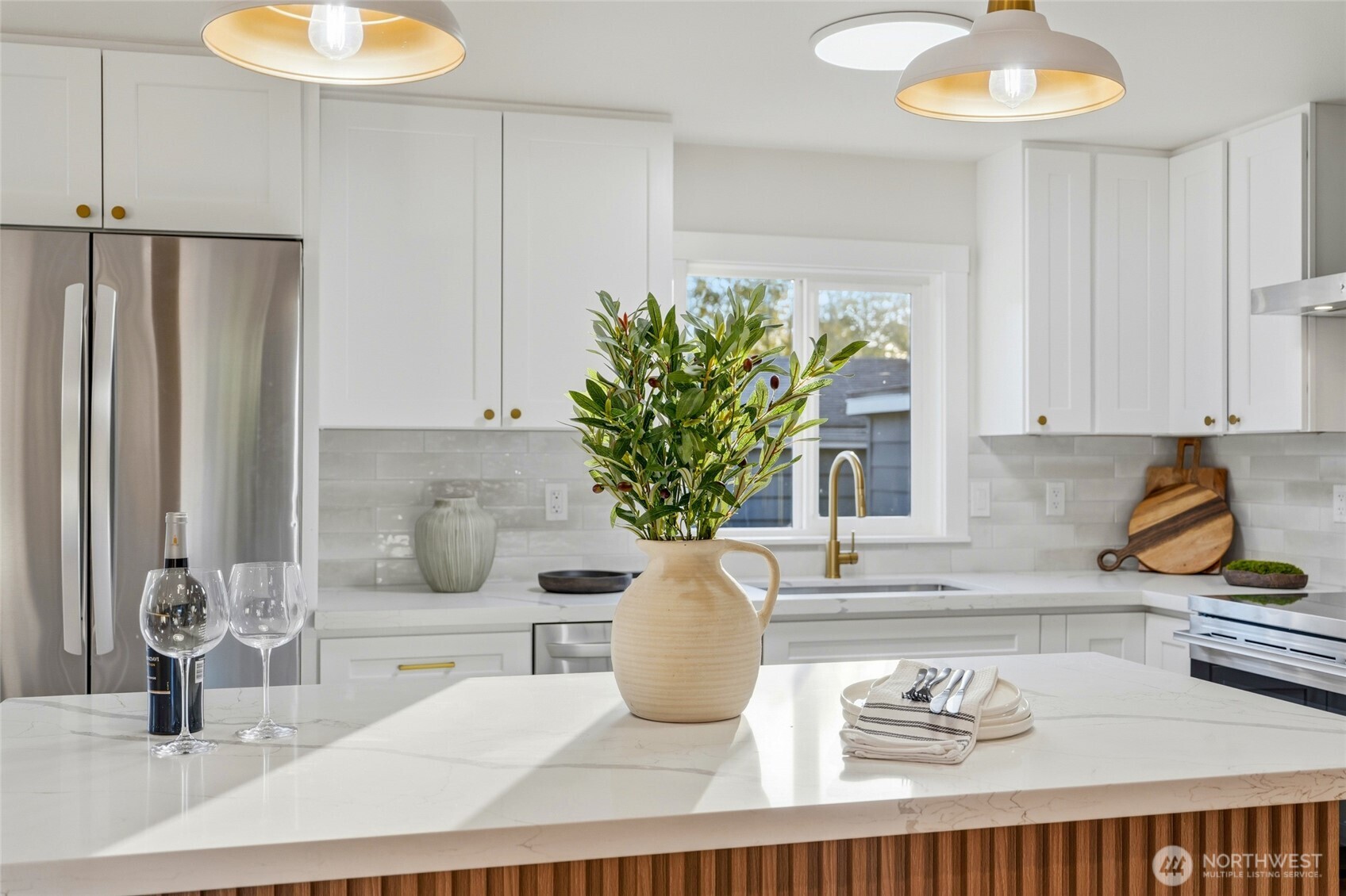 7227 South 120th Street Seattle, WA 98178 - Photo 15 of 38