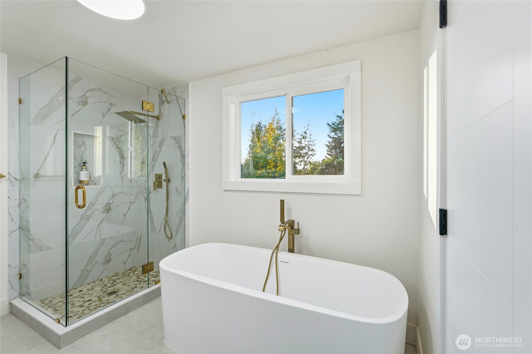 7227 South 120th Street Seattle, WA 98178 - Photo 24 of 38