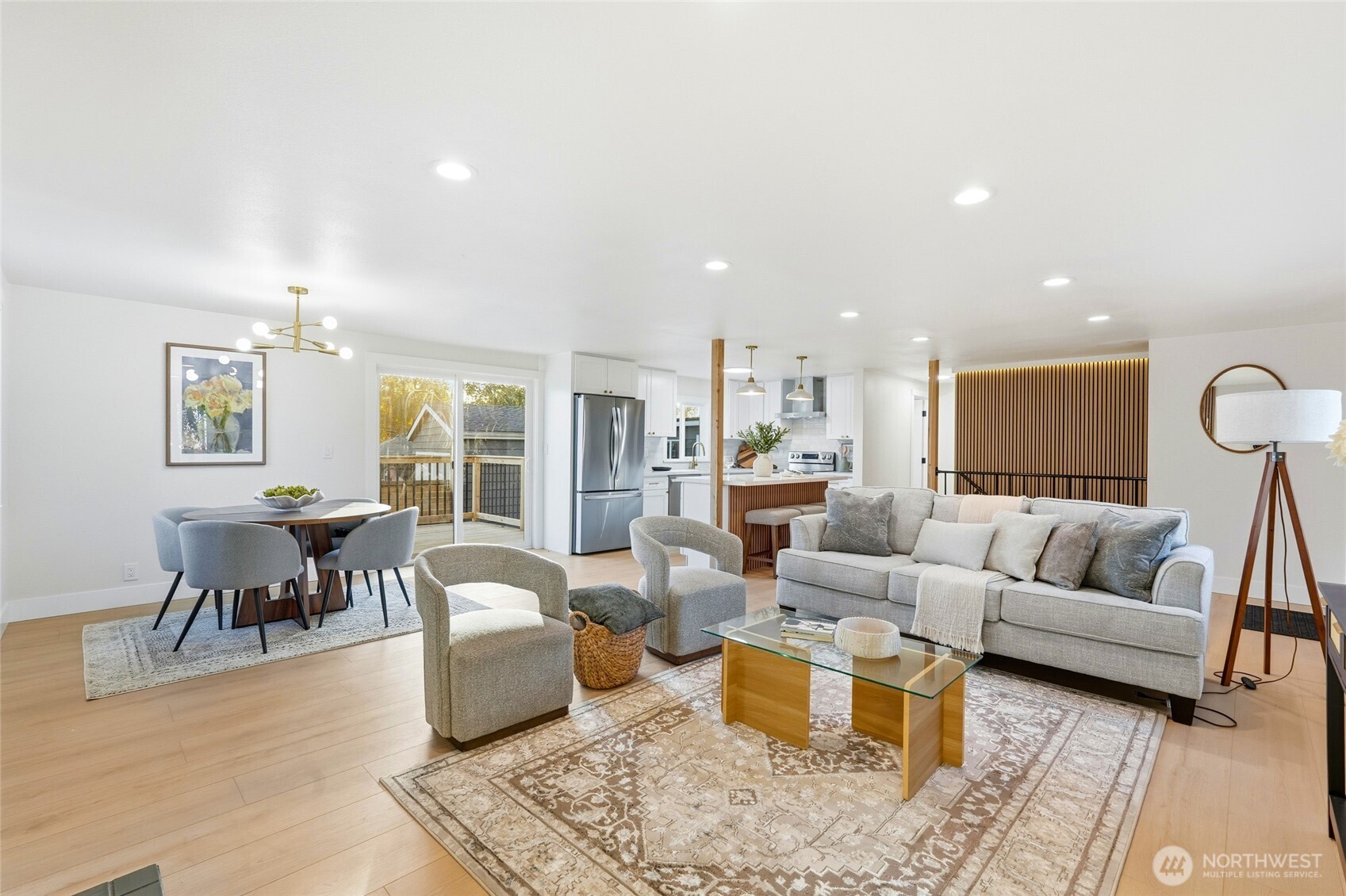 7227 South 120th Street Seattle, WA 98178 - Photo 9 of 38