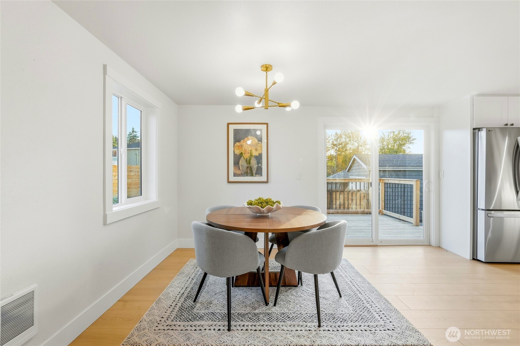 7227 South 120th Street Seattle, WA 98178 - Photo 10 of 38