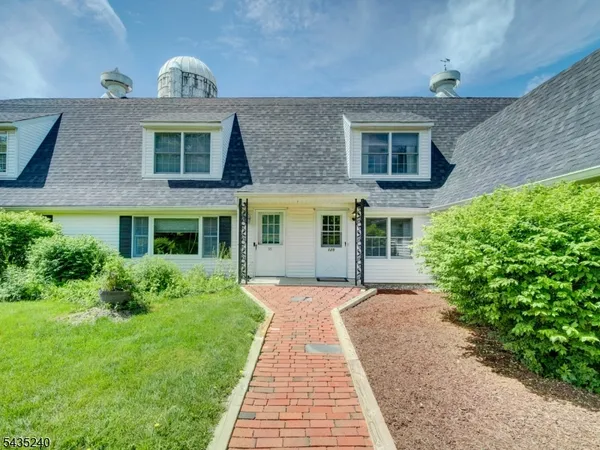 $325,000 | 125 West End Avenue, Newton, NJ 07860
