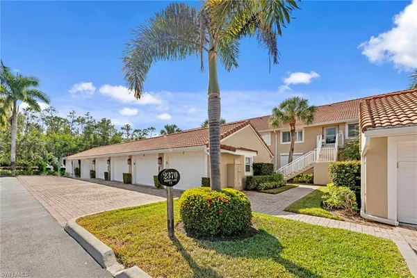 $386,000 | 2370 Hidden Lake Court, Unit 8301, Naples, FL 34112