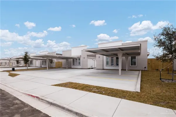 $1,050 | 2604 West Harrison Avenue, Unit 3, Alton, TX 78573