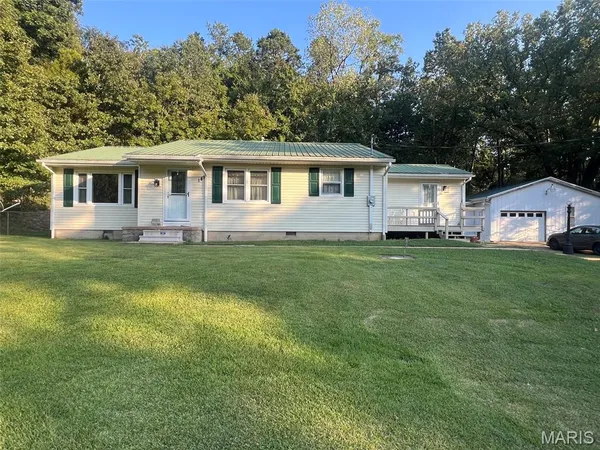 $192,000 | 147 Walnut Street, Greenville, MO 63944