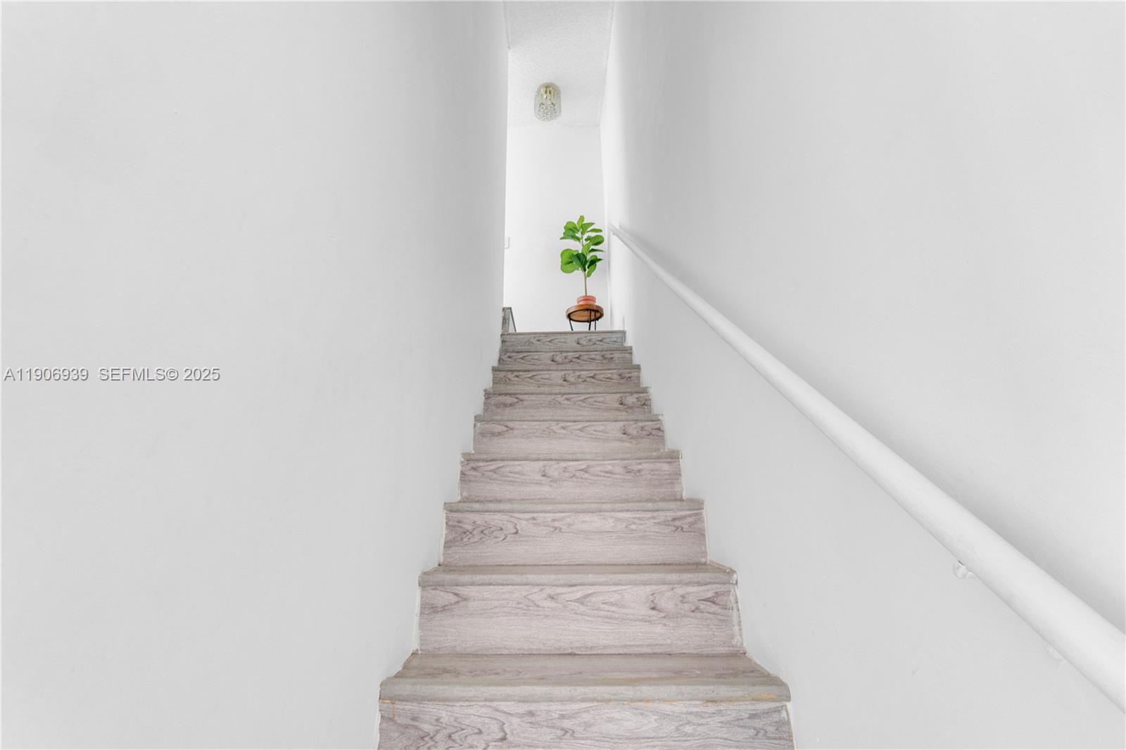 13715 Southwest 84th Street, Unit F Miami, FL 33143 - Photo 18 of 30 a view of entryway