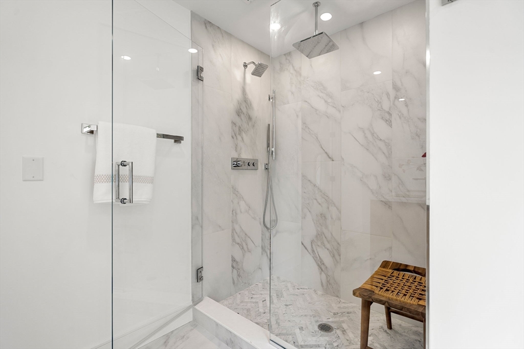 122 B Spring Street Cambridge, MA 02141 - Photo 33 of 42 Gallery Image 33