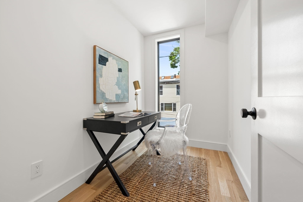122 B Spring Street Cambridge, MA 02141 - Photo 41 of 42 Gallery Image 41