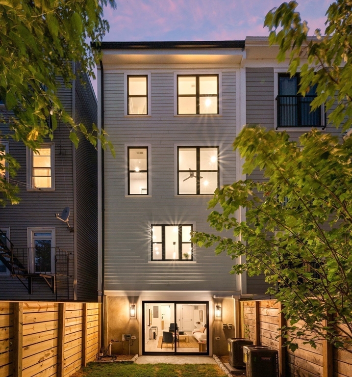 122 B Spring Street Cambridge, MA 02141 - Photo 5 of 42 Gallery Image 5