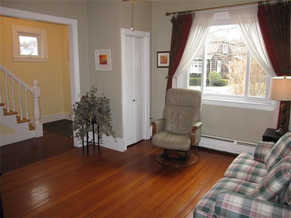 34 Baldwin Road Marblehead, MA 01945 - Photo 3 of 13