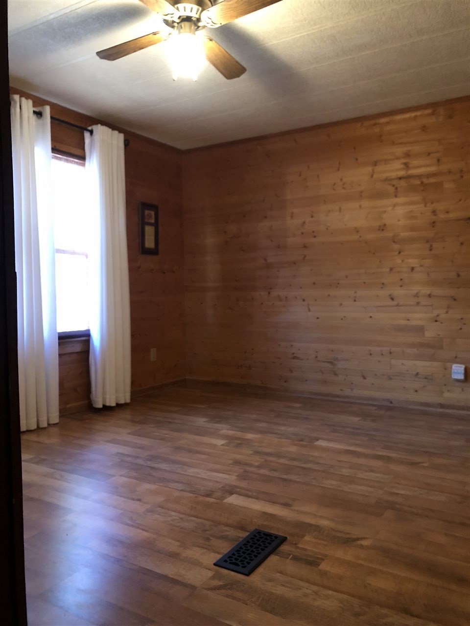 1480 Bobby Faucette Road Jonesville, SC 29353 - Photo 10 of 11 Gallery Image 10