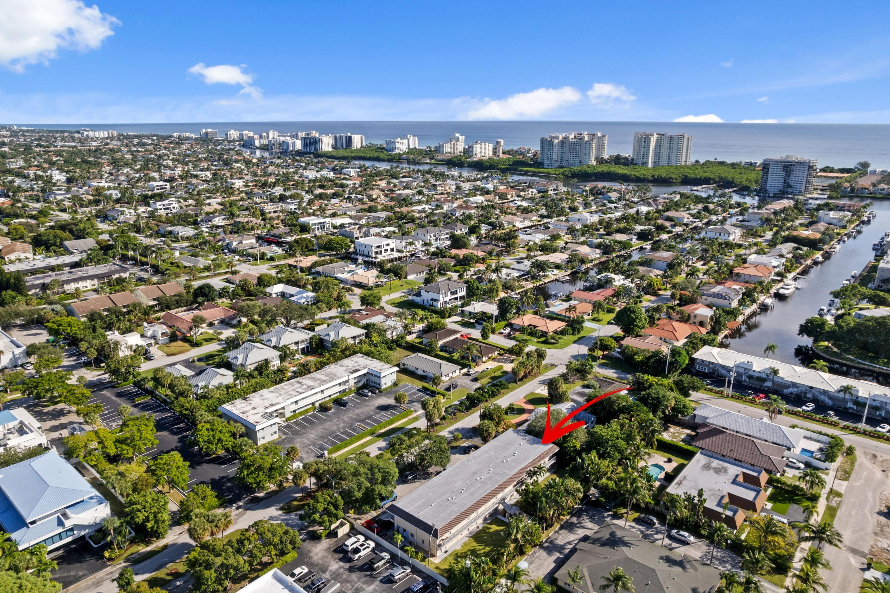 660 Glouchester Street, Unit 100 Boca Raton, FL 33487 - Photo 20 of 33 an aerial view of a city