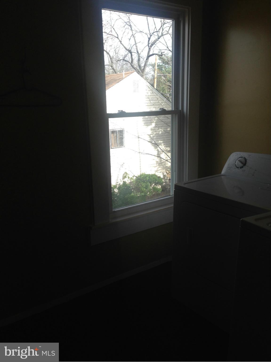 308 Baltimore Road Rockville, MD 20850 - Photo 5 of 23 Interior (General)