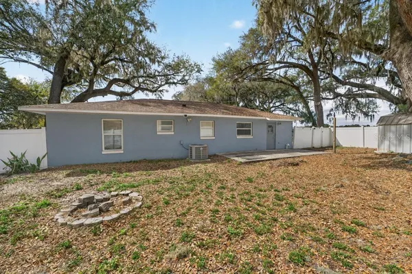 $284,000 | 42210 West Lakeview Drive, Altoona, FL 32702