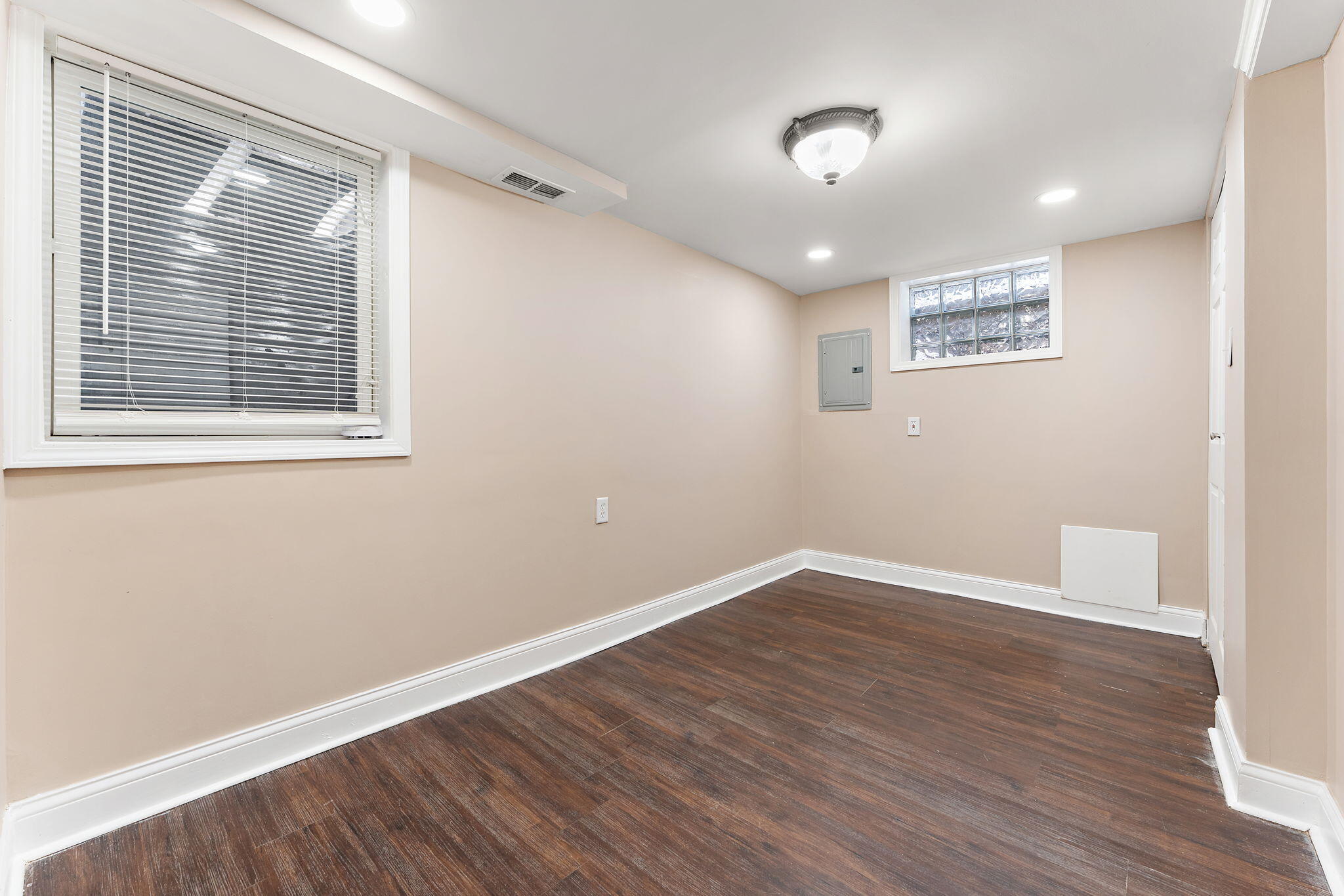 1166 Noble Street Gary, IN 46404 - Photo 15 of 23 2048x1365
