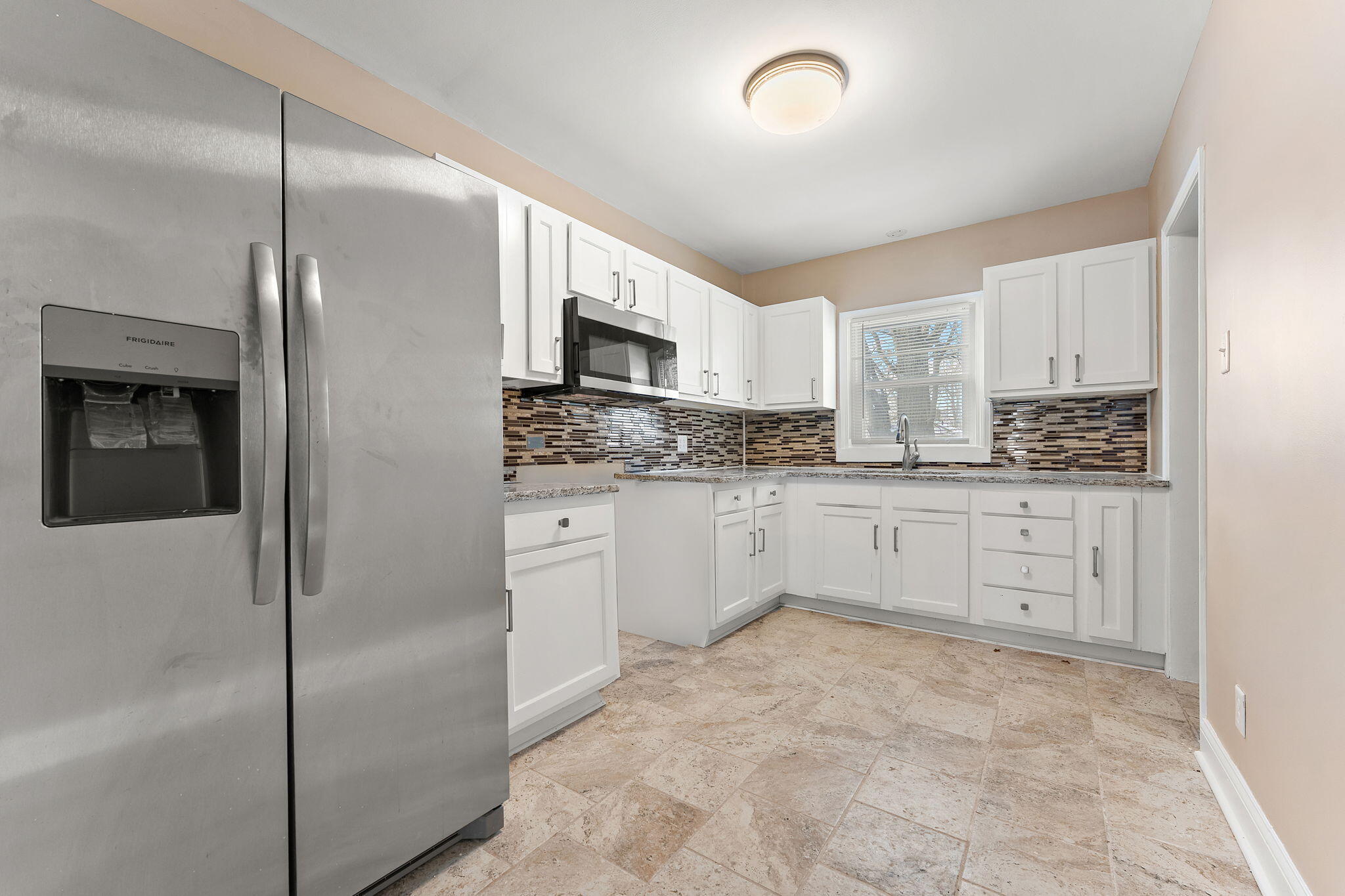 1166 Noble Street Gary, IN 46404 - Photo 5 of 23 2048x1365
