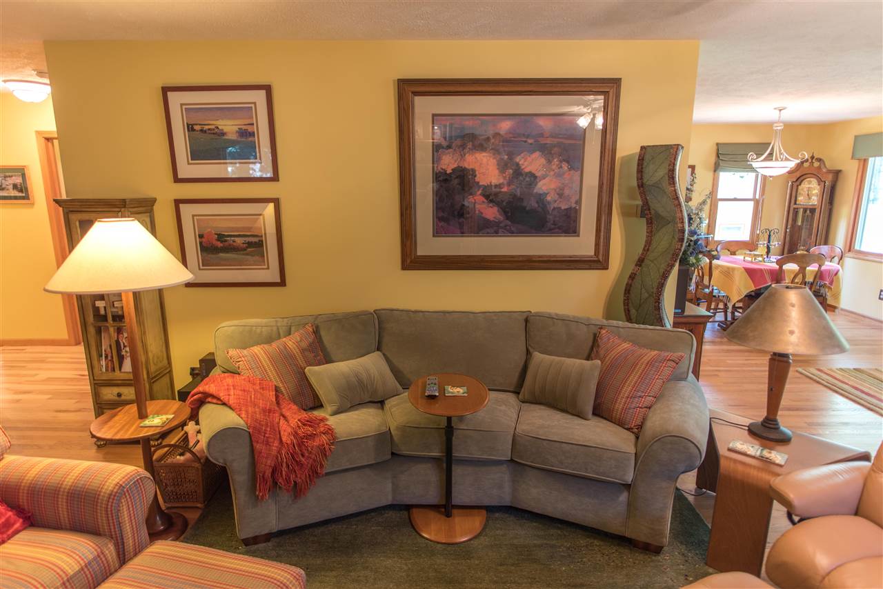 8890 South Sunnyview Road Traverse City, MI 49684 - Photo 15 of 43 1802548-14.JPG