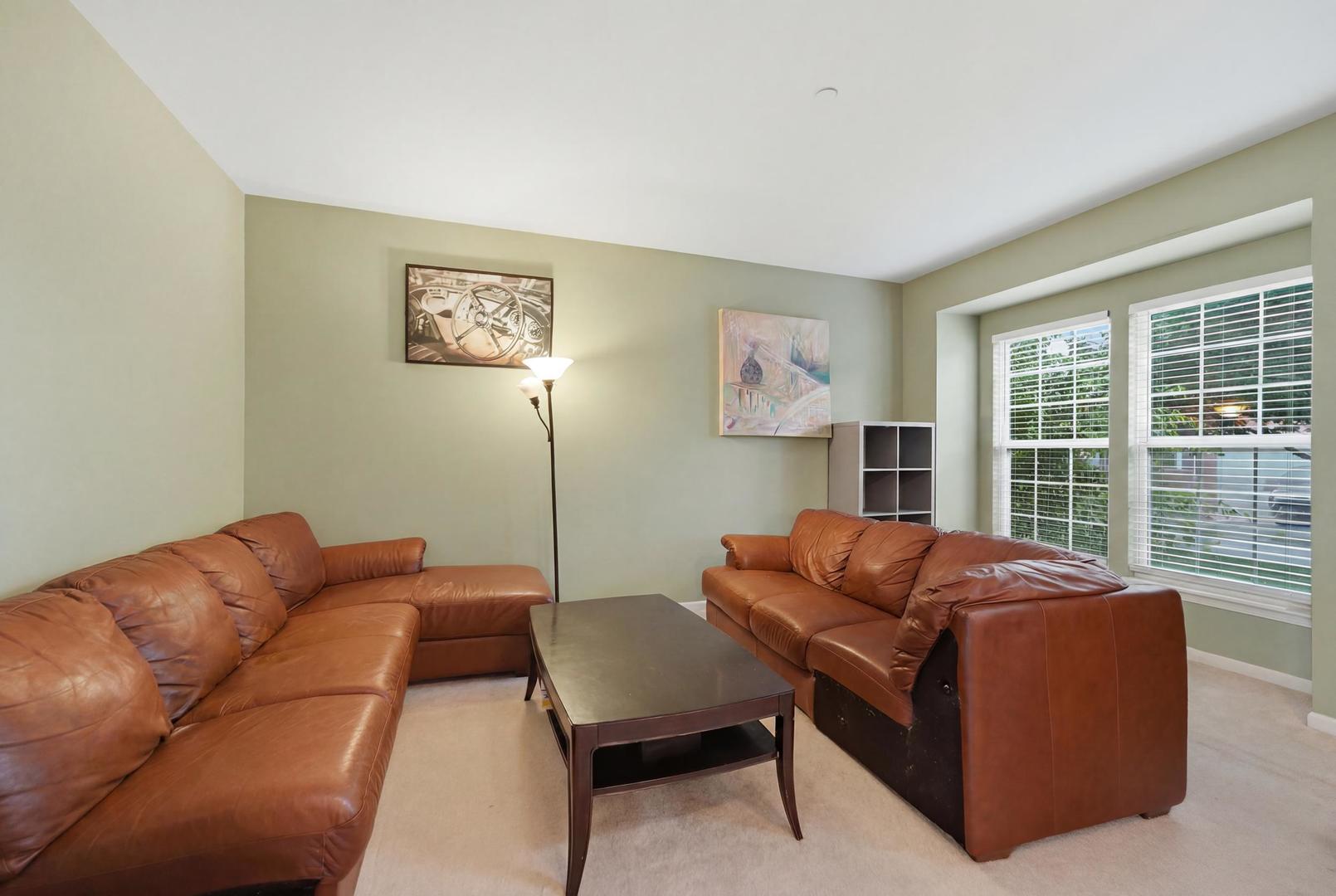 906 Blue Ridge Drive Streamwood, IL 60107 - Photo 9 of 47