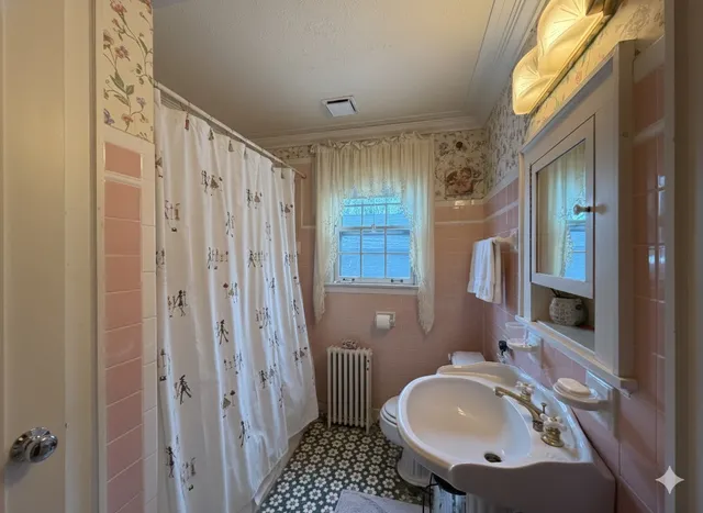 $785,000 | 502 South I Oka Avenue, Mount Prospect, IL 60056