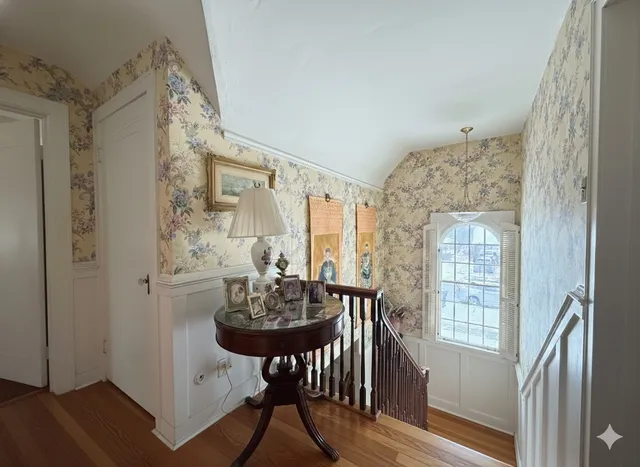 $785,000 | 502 South I Oka Avenue, Mount Prospect, IL 60056