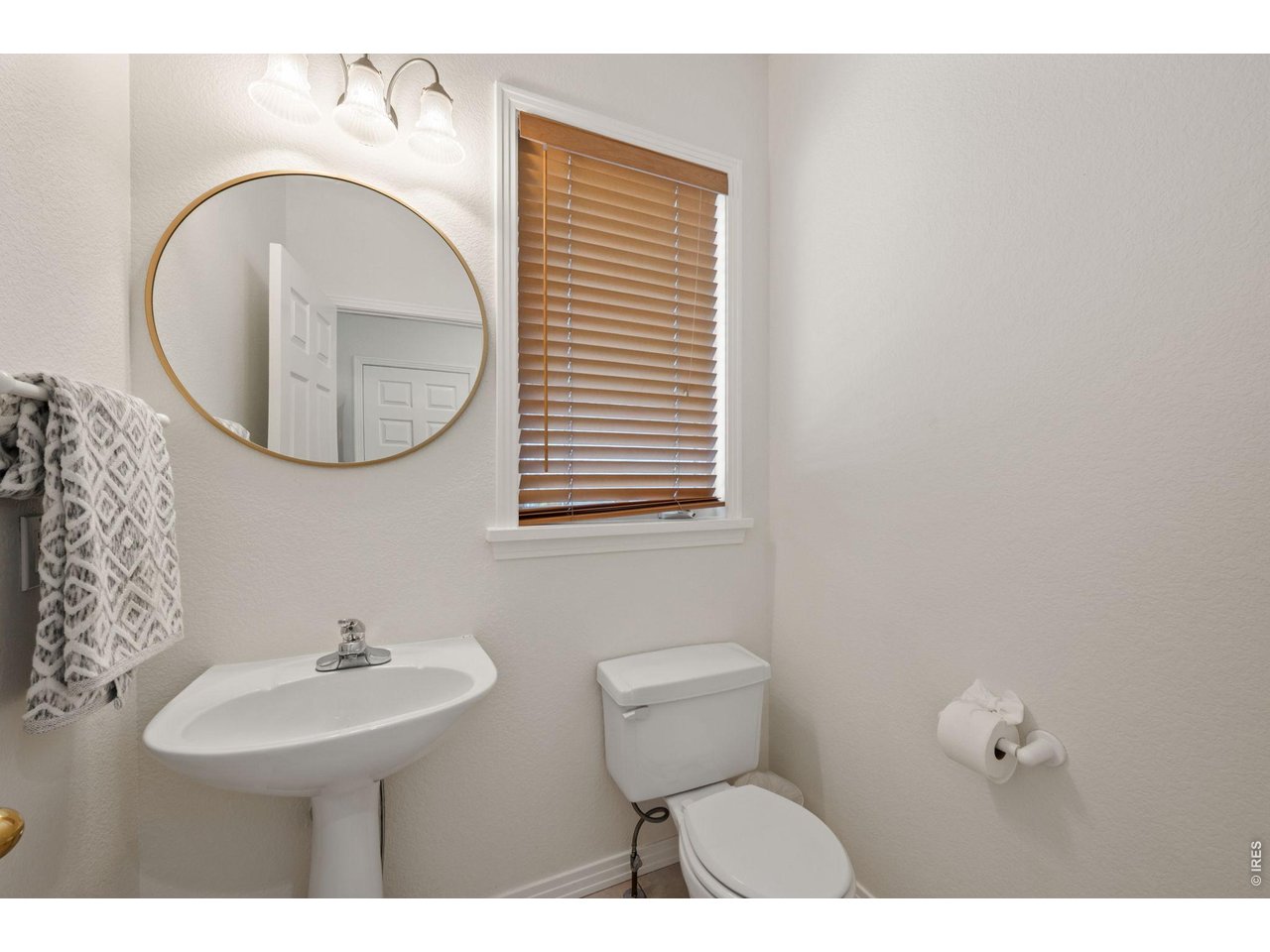 1012 Steamboat Valley Road Lyons, CO 80540 - Photo 4 of 42