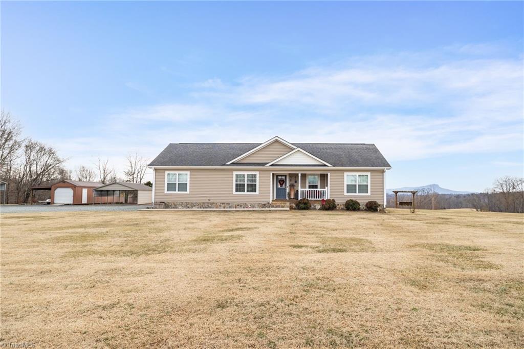 1190 Moorefield Road Danbury, NC 27016 - Photo 3 of 50 Gallery Image 3