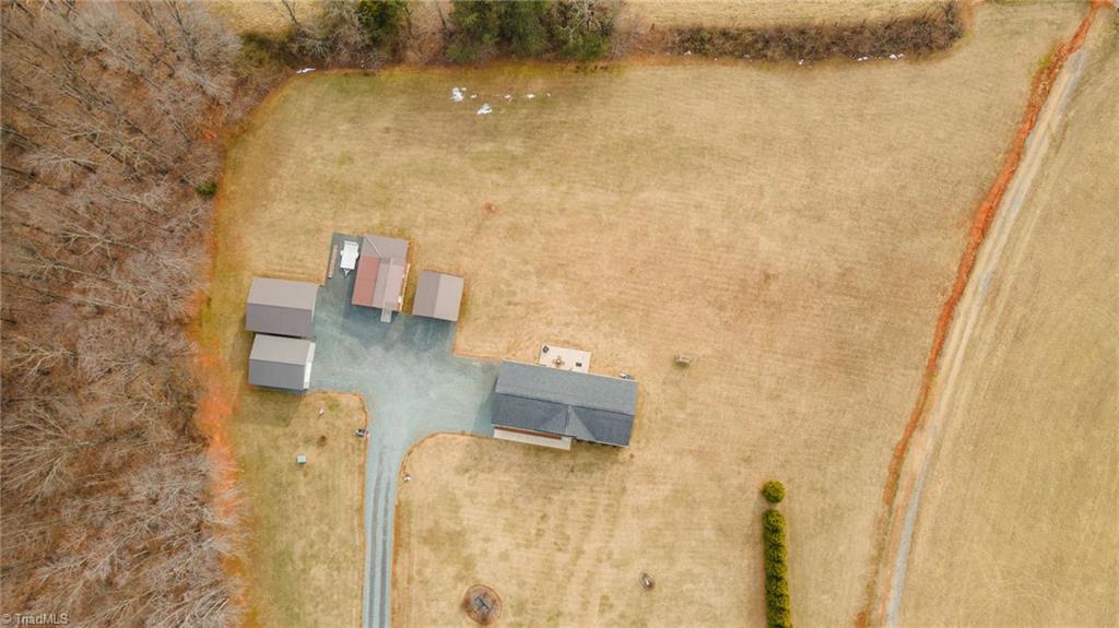 1190 Moorefield Road Danbury, NC 27016 - Photo 43 of 50 Gallery Image 43