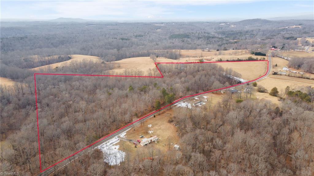 1190 Moorefield Road Danbury, NC 27016 - Photo 49 of 50 Gallery Image 49