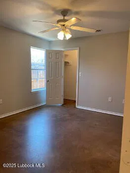 $1,200 | 301 North Brentwood Avenue, Unit A, Lubbock, TX 79416