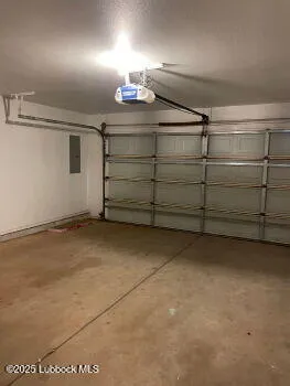 $1,200 | 301 North Brentwood Avenue, Unit A, Lubbock, TX 79416