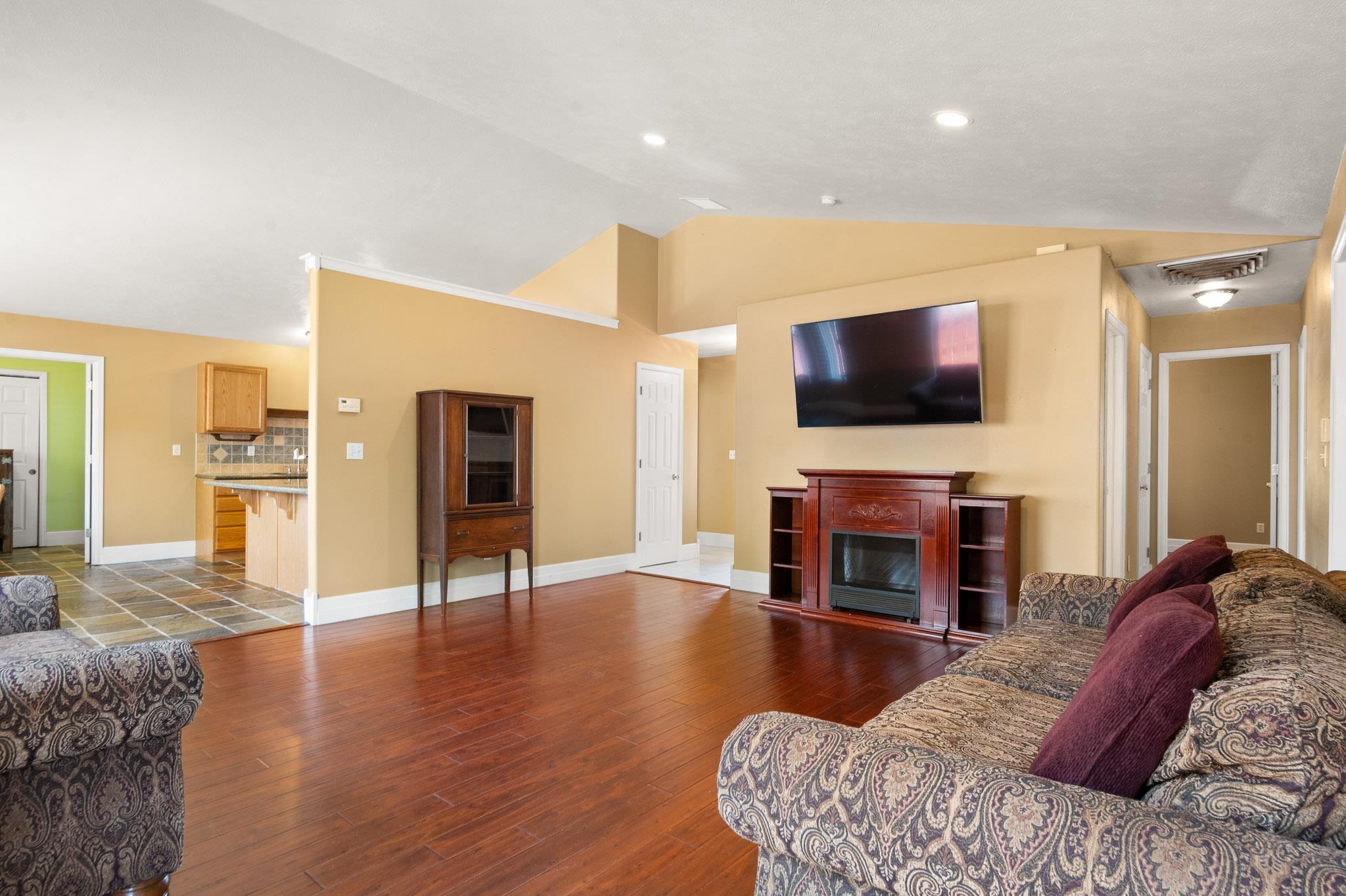 1425 Graham Court Rifle, CO 81650 - Photo 9 of 28