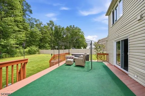 $850,000 | 3 Trouville Drive, Parsippany, NJ 07054