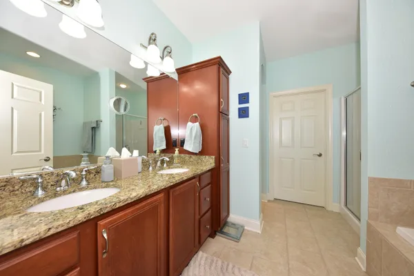 $599,000 | N115W17846 Sawgrass Court, Unit 137, Germantown, WI 53022