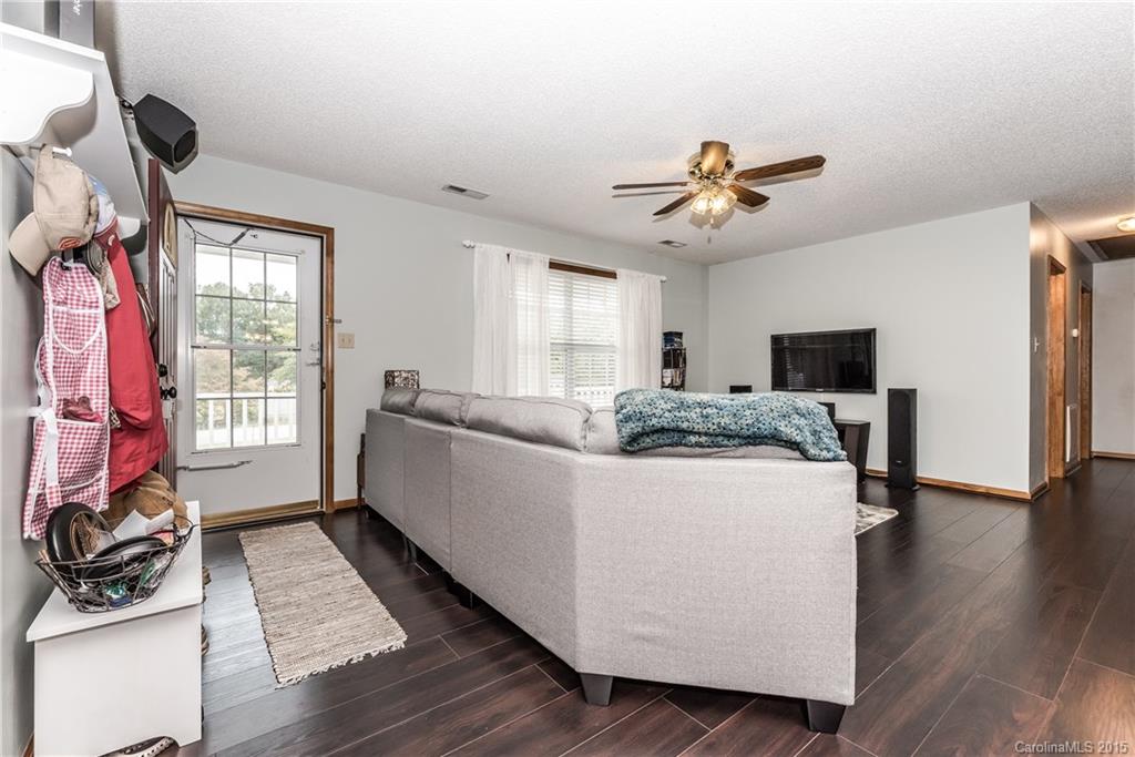 1876 State Rd S-46-759 York, SC 29745 - Photo 4 of 24 Gallery Image 4