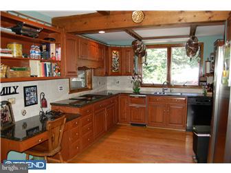 937 Davis Road Ambler, PA 19002 - Photo 2 of 12 Kitchen