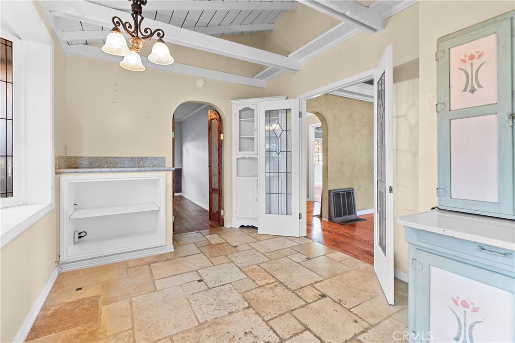 193 Main Street Morro Bay, CA 93442 - Photo 14 of 49