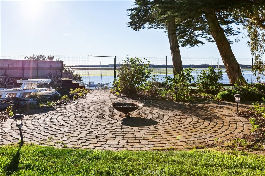 193 Main Street Morro Bay, CA 93442 - Photo 36 of 49