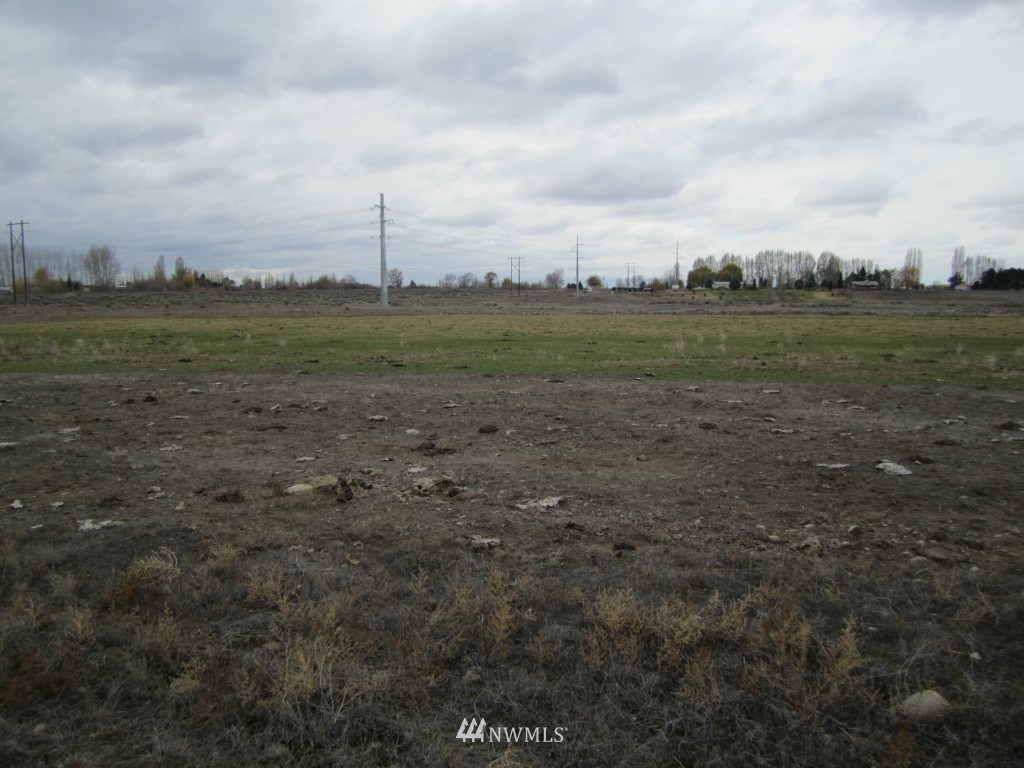 10218 Idano Road Northeast Moses Lake, WA 98837 - Photo 1 of 1 Gallery Image 1
