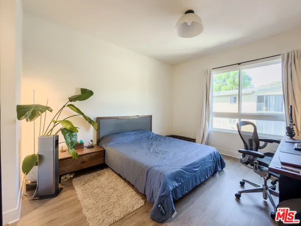 $4,995 | 2111 North Cahuenga Boulevard, Unit 2, Los Angeles, CA 90068