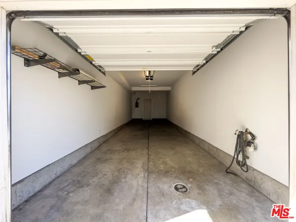 $4,995 | 2111 North Cahuenga Boulevard, Unit 2, Los Angeles, CA 90068