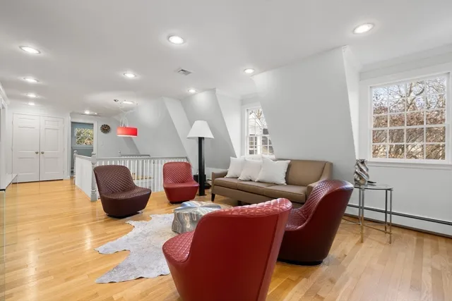 $3,995,000 | 84 Royalston Road, Wellesley, MA 02481