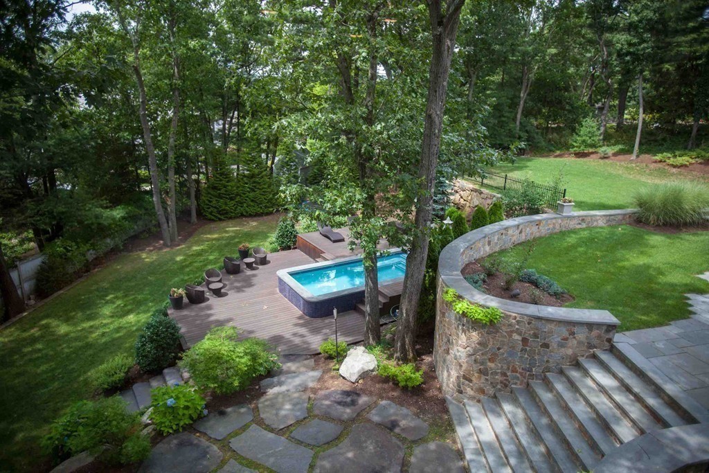 84 Royalston Road Wellesley, MA 02481 - Photo 9 of 42