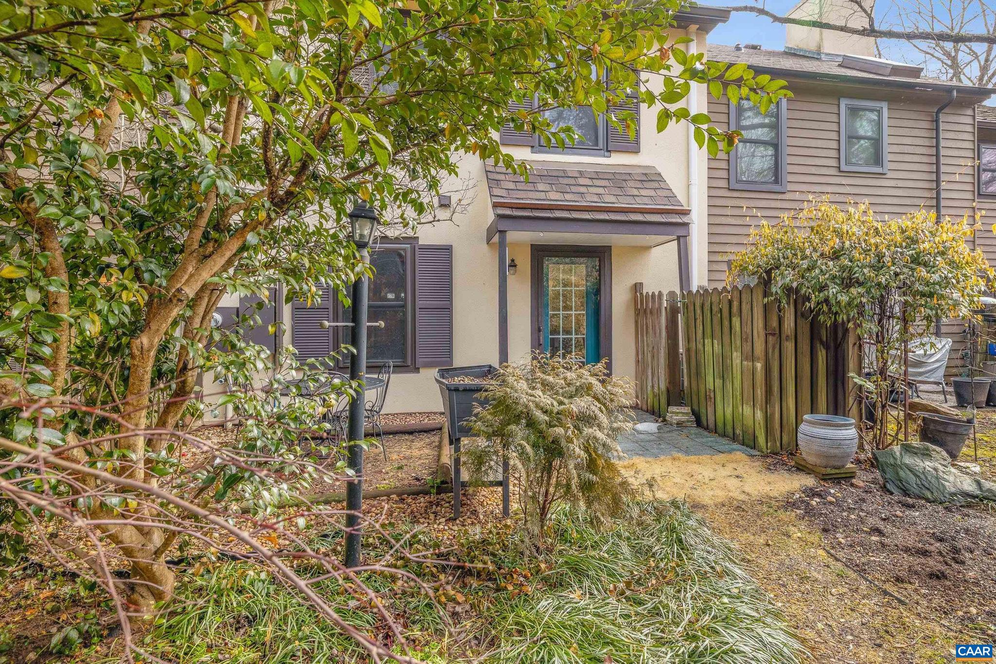 722 Exton Court Charlottesville, VA 22901 - Photo 6 of 24